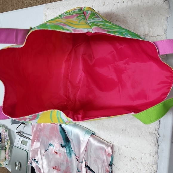 Lilly Pulitzer for Estee Lauder canvas bag - Picture 6 of 6